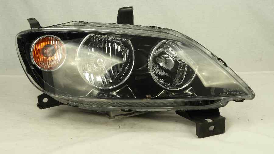 MAZDA 2 DY Right Headlight (2002 2003 2004 2005)