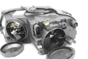 AUDI A3 8P 2/3/5Dr (Late/Std) Right Headlight (2008 2009 2010 2011 2012 2013) [8PO941004]