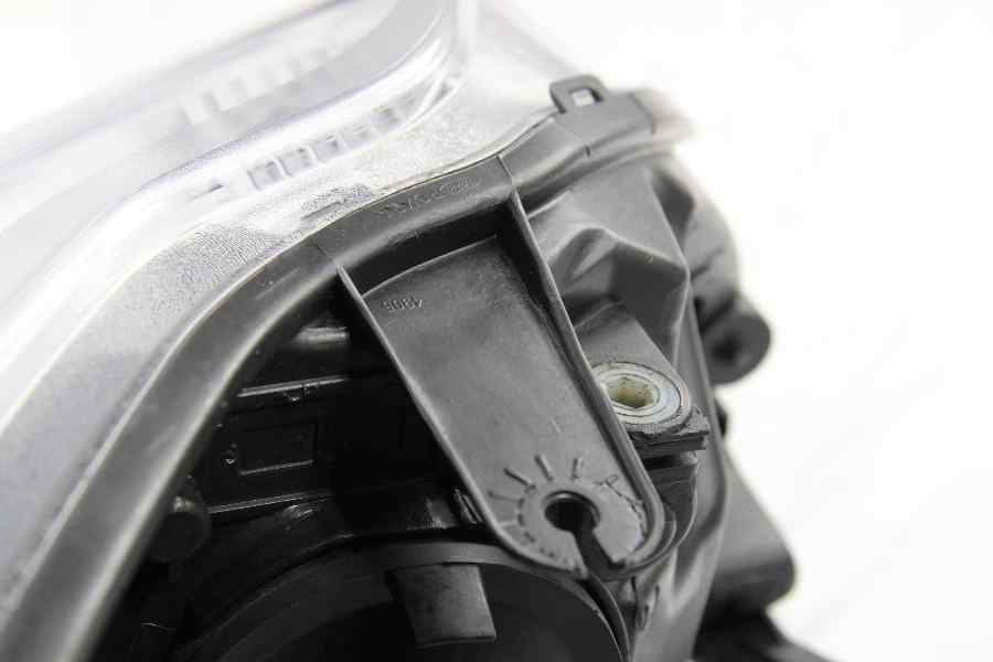 FORD FOCUS LV Left Headlight (2009 2010 2011)