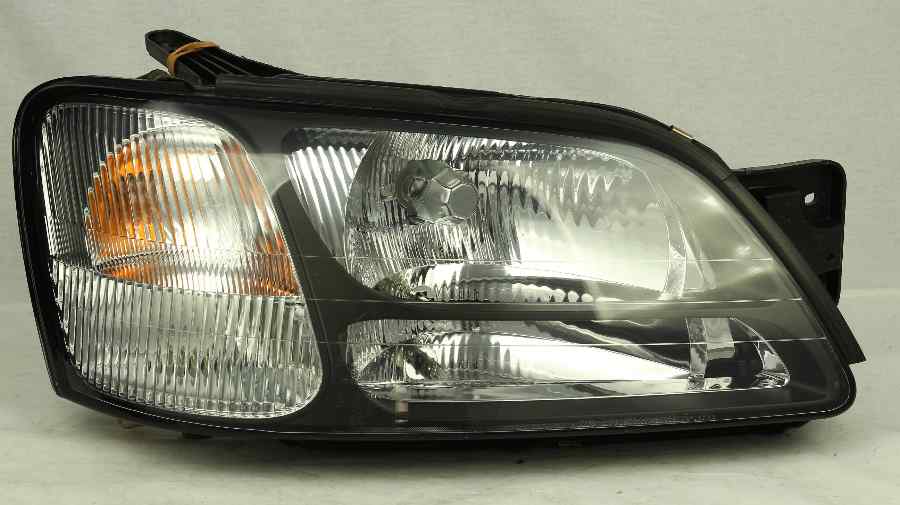 SUBARU LIBERTY Gen 3 (BE) Right Headlight (1998 1999 2000 2001)