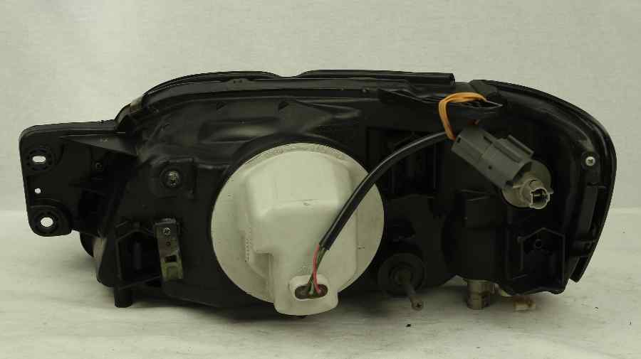 SUBARU LIBERTY Gen 3 (BE) Right Headlight (1998 1999 2000 2001)