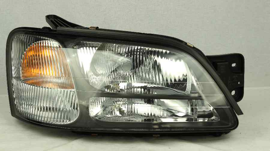 SUBARU LIBERTY Gen 3 (BE) Right Headlight (1998 1999 2000 2001)