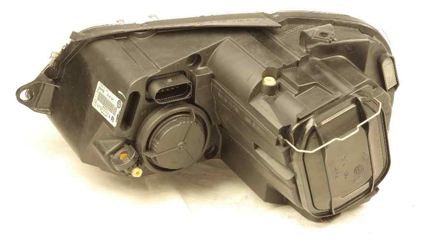 VOLKSWAGEN EOS 1F Convertible (Early) Right Headlight (2007 2008 2009 2010 2011)