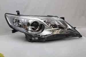 TOYOTA CAMRY 50 SERIES (Early/Atara) Right Headlight (2011 2012 2013 2014 2015) [81130-06810]