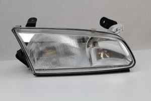 TOYOTA CAMRY 20 SERIES (Early) Right Headlight (1997 1998 1999 2000) [81110-YC030]