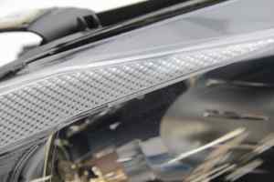 BMW 3 SERIES E90 4Dr (Early/Std) Right Headlight (2005 2006 2007 2008) [Tiny round mark on lens]