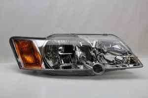 HOLDEN COMMODORE VY Series 2 (Executive/S) Right Headlight (2003 2004) [92157450]