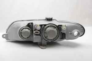 HOLDEN COMMODORE VX Right Headlight (2000 2001 2002)