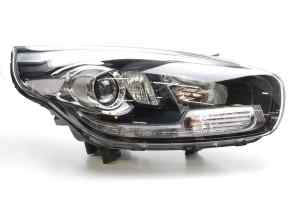 KIA RONDO RP (Xenon) Right Headlight (2013 2014 2015 2016 2017 2018 2019 2020 2021)