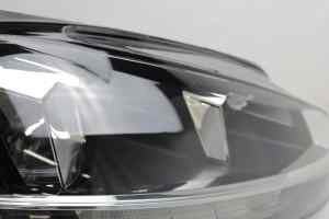 VOLKSWAGEN GOLF Mk7 (II) STD Right Headlight (2017 2018 2019) [1LB013924-04]