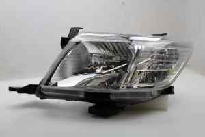 TOYOTA HILUX Gen 7 (11-15) Left Headlight (2011 2012 2013 2014 2015)