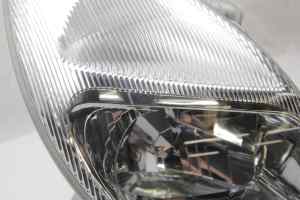 DAIHATSU SIRION M100 Right Headlight (1998 1999 2000 2001)