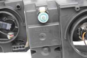 MG ZT X10 Right Headlight (2001 2002 2003 2004)