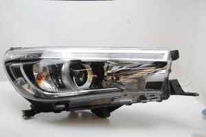 TOYOTA HILUX Gen 8 (LED) Right Headlight (2015 2016 2017 2018 2019 2020)