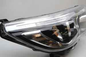 TOYOTA HILUX Gen 8 (LED) Right Headlight (2015 2016 2017 2018 2019 2020)
