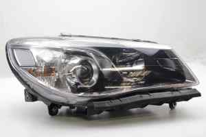 HOLDEN COMMODORE VF Left Headlight (2013 2014 2015 2016 2017) [92275166]