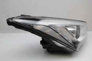 HYUNDAI SANTA-FE DM (Series 1) Right Headlight (2012 2013 2014 2015)