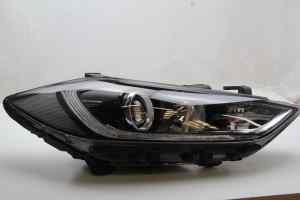 HYUNDAI ELANTRA AD Right Headlight (2015 2016 2017 2018 2019 2020)