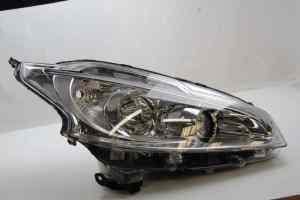 PEUGEOT 208 A9 (Series 1) Right Headlight (2012 2013 2014 2015) [89905958]