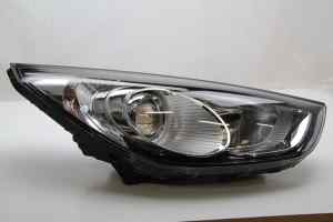 HYUNDAI IX35 Series 1 (Projector) Right Headlight (2010 2011 2012 2013)