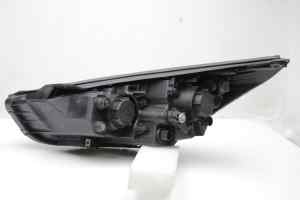 HYUNDAI IX35 Series 1 (Projector) Right Headlight (2010 2011 2012 2013)