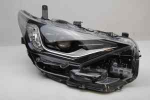 TOYOTA COROLLA ZRE186 Hatch (LED/Hybrid) Right Headlight (2016 2017 2018) [81110-12G60]