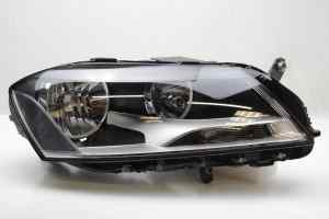 VOLKSWAGEN PASSAT B7/3CC 4Dr/Wgn Right Headlight (2011) [3AC941006]