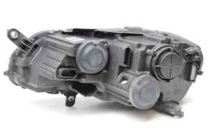 VOLKSWAGEN PASSAT B7/3CC 4Dr/Wgn Right Headlight (2011) [3AC941006]
