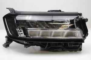 TOYOTA LANDCRUISER J300 (LED) Right Headlight (2021) [8111060R11]