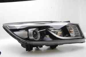 KIA CARNIVAL YP (Gen 3) Right Headlight (2014 2015 2016 2017 2018 2019 2020)