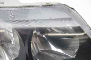 HOLDEN COMMODORE VY (SS/Crewman) Right Headlight (2002 2003 2004)
