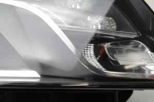 AUDI Q5 Gen 1/8R (Xenon) Right Headlight (2008 2009 2010 2011 2012)