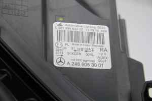 MERCEDES B-CLASS W246 Hatch (Late/LED) Right Headlight (2015) [A2469063001]