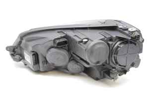 VOLKSWAGEN GOLF Mk7 Right Headlight (2013 2014 2015 2016 2017 2018 2019 2020 2021) [5G2941006]