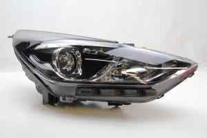 HYUNDAI I30 PD (Series 2) Right Headlight (2020) [N30R]