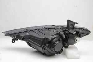 SSANGYONG ACTYON SUV Right Headlight (2007 2008 2009 2010 2011 2012)