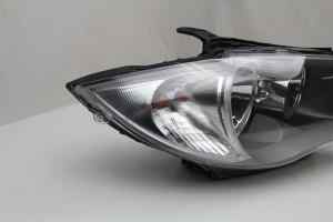 BMW 1 SERIES E87 Right Headlight (2004 2005 2006 2007 2008 2009 2010 2011) [7249652-02]