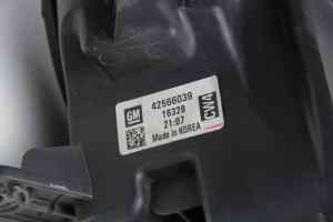 HOLDEN TRAX TJ2 Right Headlight (2016) [42566039]