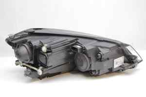 VOLKSWAGEN GOLF Mk7 (II) STD Left Headlight (2017 2018 2019) [5G2941005]