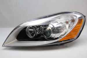 VOLVO XC60 WAGON (Gen 1 Early/Xenon) Left Headlight (2009 2010 2011 2012 2013 2014) [30763137]