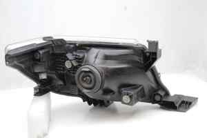 TOYOTA HILUX Gen 7 (11-15) Left Headlight (2011 2012 2013 2014 2015)