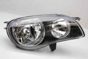 TOYOTA COROLLA AE112 (L) Right Headlight (1999 2000 2001)