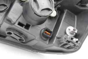 HOLDEN CAPTIVA 7 CG2 Right Headlight (2016)