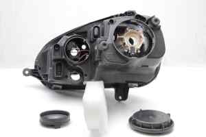 VOLKSWAGEN GOLF Mk5 (Std/Black) Right Headlight (2004 2005 2006 2007 2008 2009) [1K6941006]