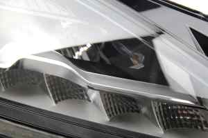 JAGUAR E-PACE X540 Right Headlight (2017) [M9C3-13W029-AB]