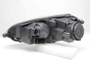 VOLKSWAGEN GOLF Mk5 Right Headlight (2004 2005 2006 2007 2008 2009) [1K6941006Q]