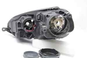 VOLKSWAGEN GOLF Mk5 Right Headlight (2004 2005 2006 2007 2008 2009) [1K6941006Q]