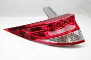 TOYOTA TARAGO ACR50 Series 2 (Std) Left TailLight (2008)