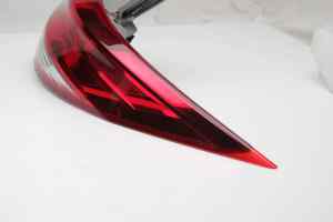 TOYOTA TARAGO ACR50 Series 2 (Std) Right TailLight (2008)