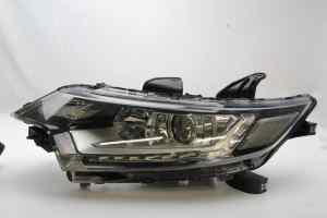 MITSUBISHI OUTLANDER ZK Left Headlight (2015 2016 2017 2018 2019 2020 2021 2022) [4bx15 8301c8]